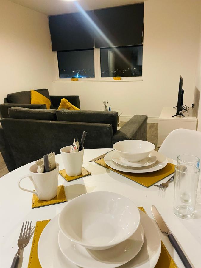 #0509 Two Bedroom Serviced Apartment- Free Parking Derby Exterior foto